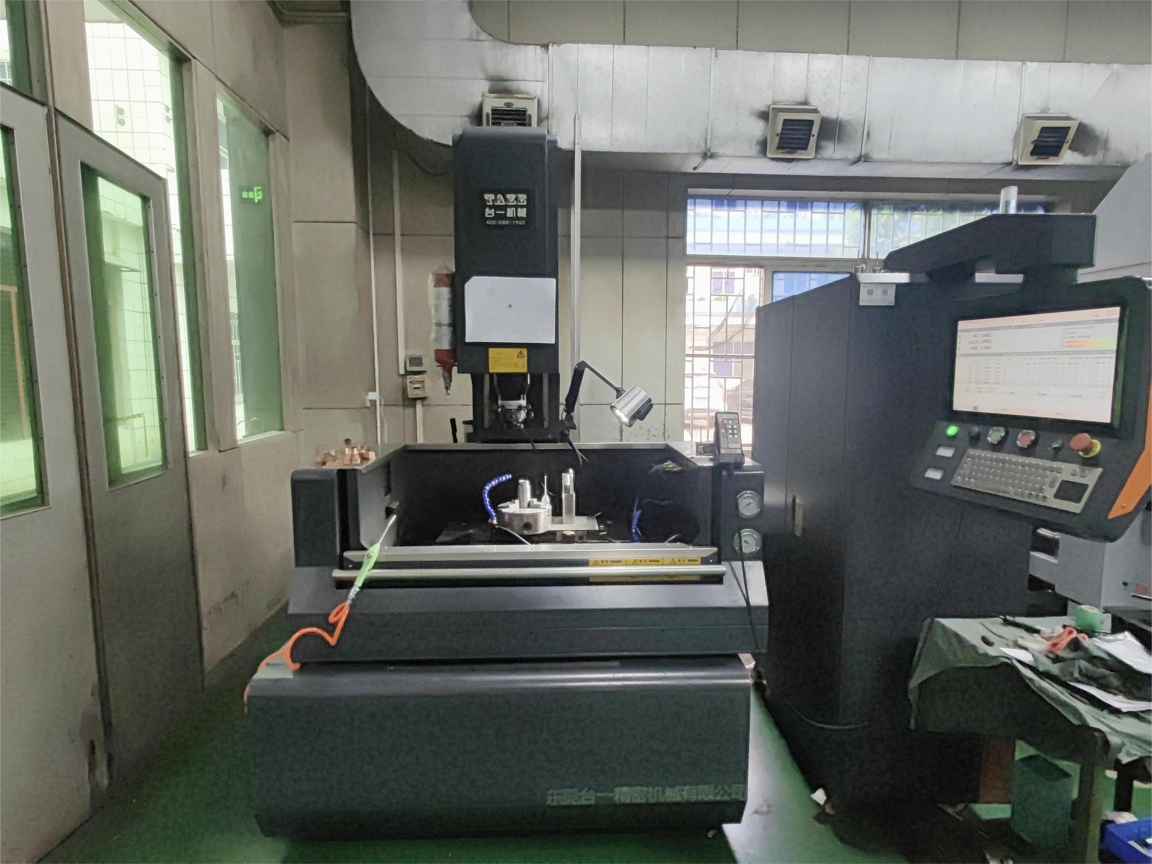 TAZE鏡面火花機(jī)